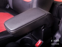 Loketní opěrka Armster S Honda Jazz -- rok výroby 2016-20 Loketní opěrka Armster S Honda Jazz -- rok výroby 2016-20
